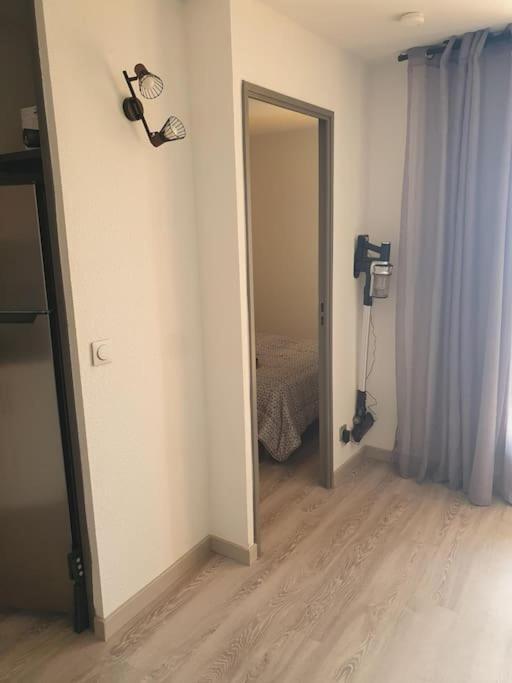 Les Terrasses De La Baronnie Appartement Climatise Avec 1 Chambre Et Piscine Ouverte Du 28 Mai 2025 Au 28 Septembre 2025 Le Grau-du-Roi Buitenkant foto