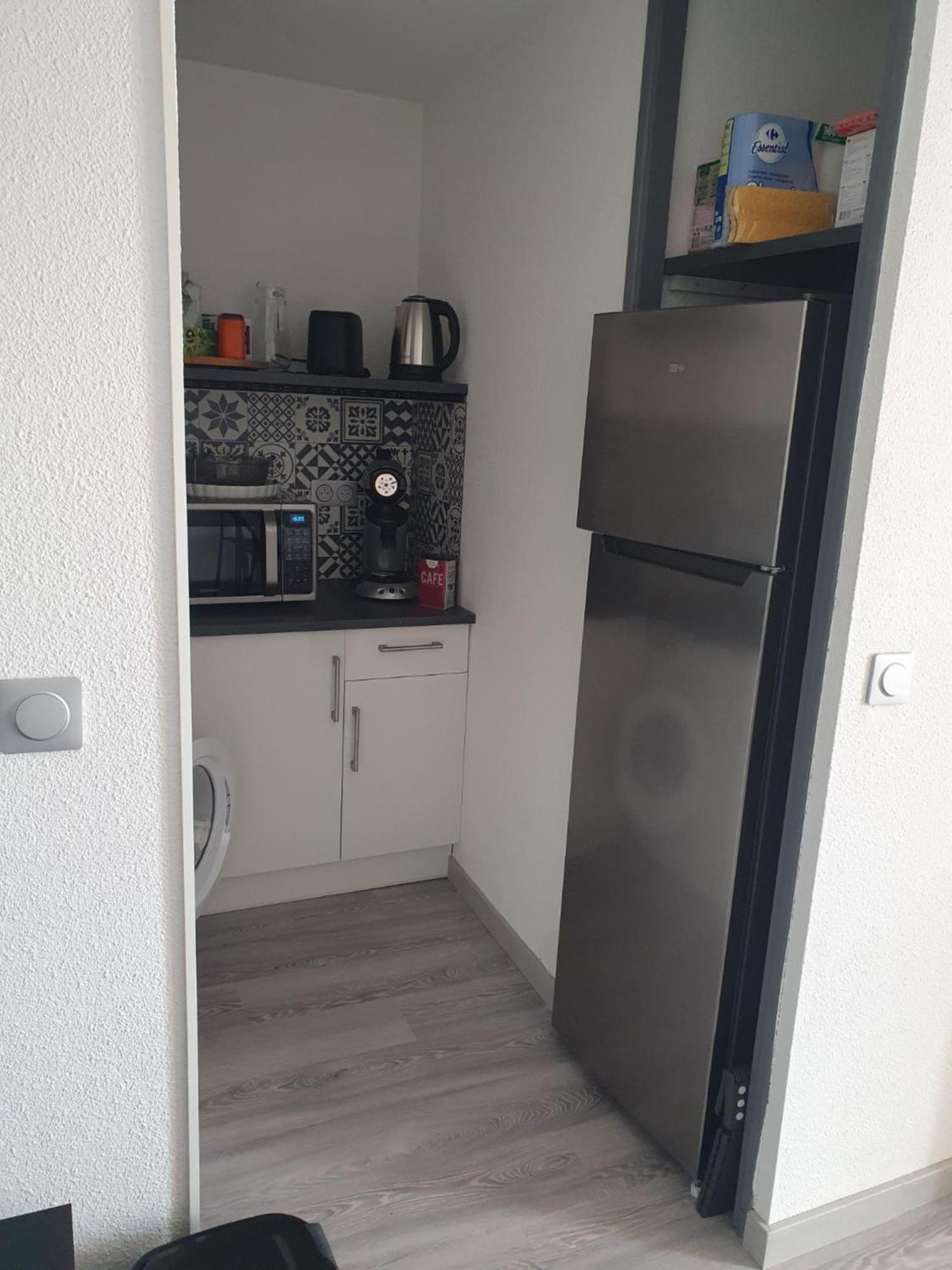Les Terrasses De La Baronnie Appartement Climatise Avec 1 Chambre Et Piscine Ouverte Du 28 Mai 2025 Au 28 Septembre 2025 Le Grau-du-Roi Buitenkant foto